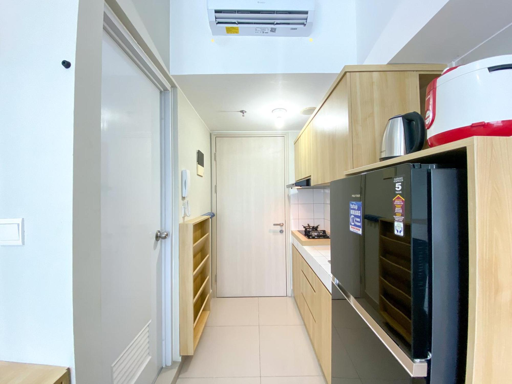 Apartemen Fancy And Simply At Springlake Summarecon By Travelio